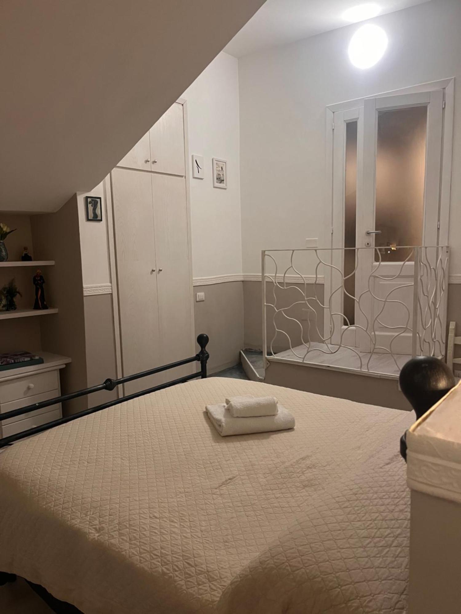 Casa Di Vacanza "San Nicola" 올비아 외부 사진