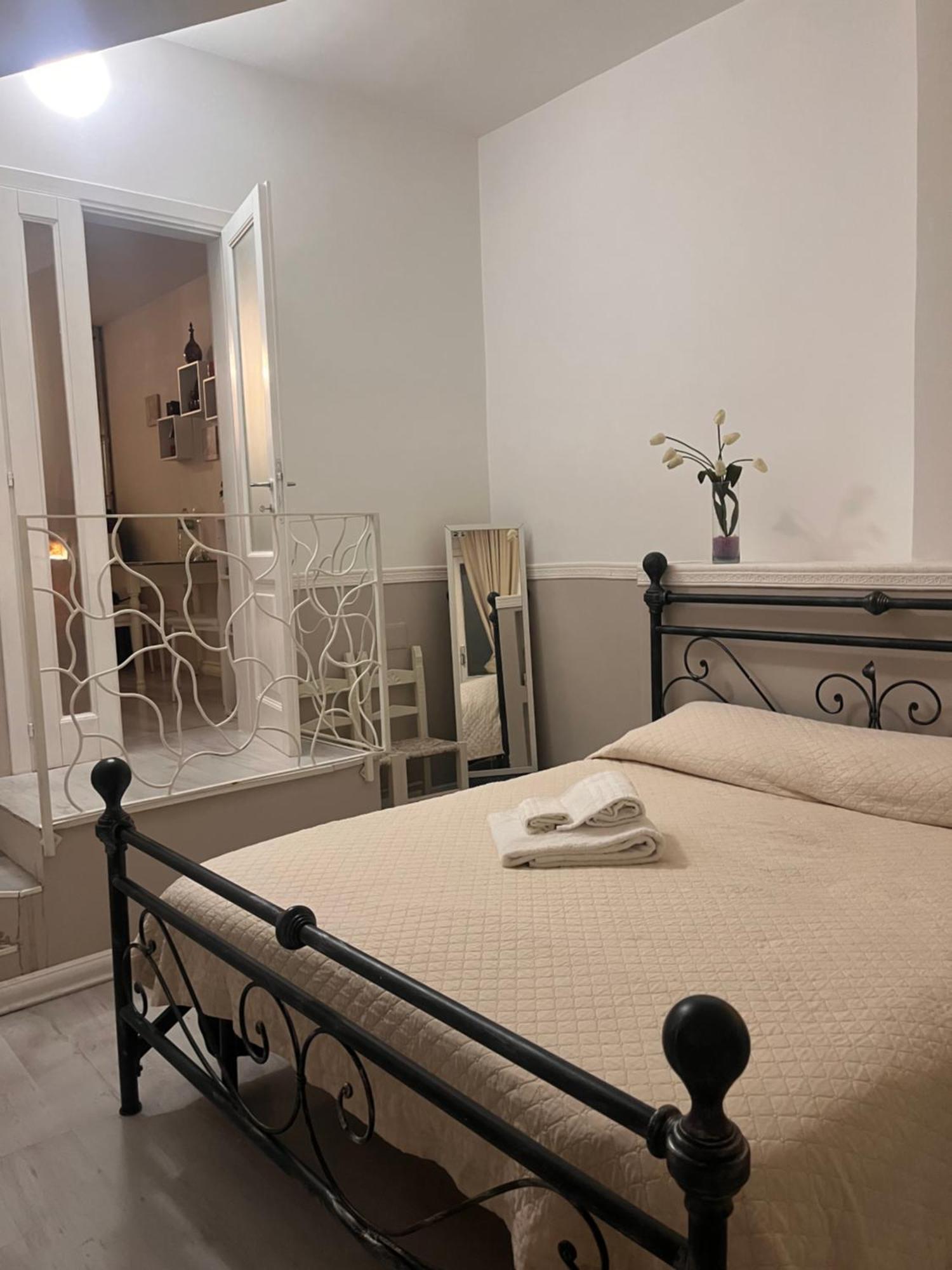Casa Di Vacanza "San Nicola" 올비아 외부 사진
